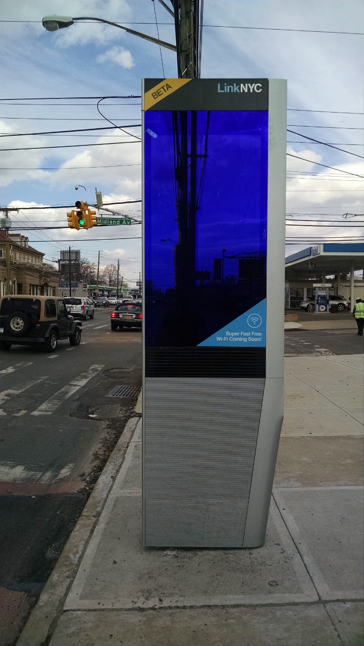 Wi-Fi LinkNYC Kiosk Installation CityBridge 5